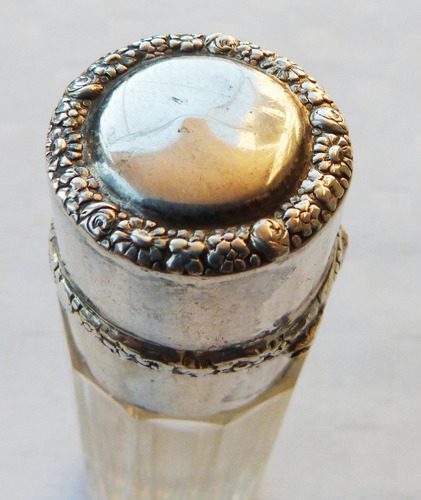 Monijor62-antigua Coleccion Perfumero Cristal C/tapa D/plata (Usado)
