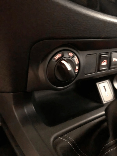Nissan Frontier 2.3 Xe Cd 4x4 Mt