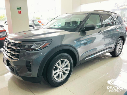 Ford Explorer Active
