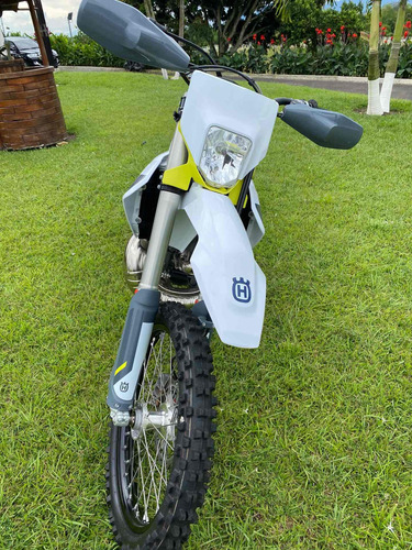 Imagen 2 de 8 de Husqvarna Te250i