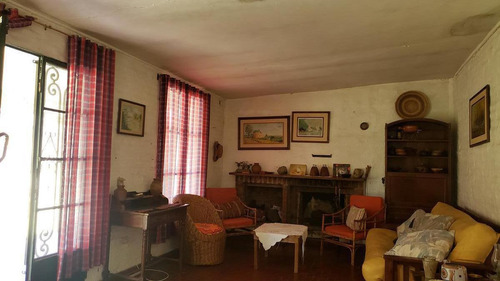 Oportunidad Casa 7500 M2 Sobre 2 Lotes - Abasto