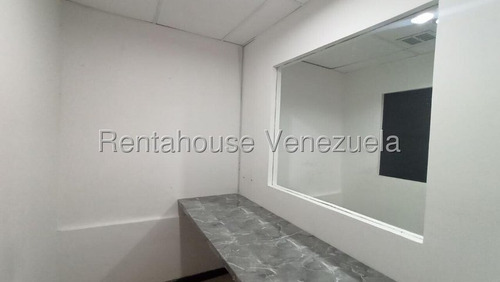 Jean Pavon Tiene Excelente Casa Local Comercial En Alquiler En El Este De Barquisimeto Lara 1 8 0 9 3