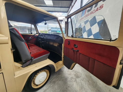 Volkswagen Kombi 1.6 MI PICK-UP CS 8V GASOLINA 2P MANUAL
