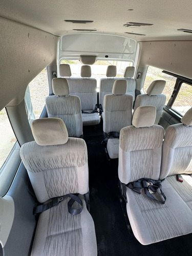Nissan Urvan 2.5 15 Pas Amplia Aapack Seg Mt
