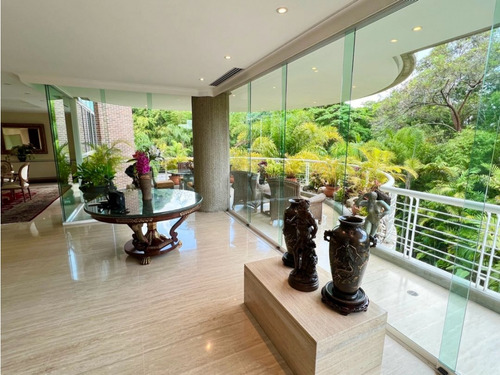 En Venta Lujoso Apartamento En Sebucán. Sucre - Caracas