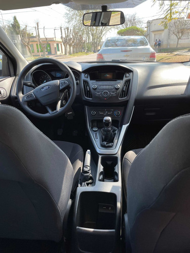 Imagen 13 de 18 de Ford Focus 4p Mt Vendo/permuto