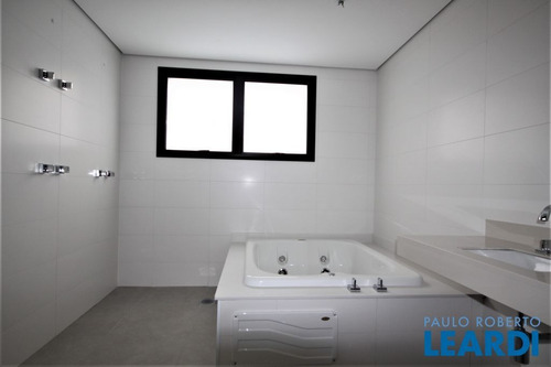 Imagem 10 de 11 de Apartamento - Alphaville - Sp - 668900