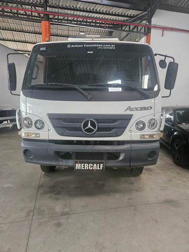 Mb Accelo 1016 Ano 2013 Chassi Longo
