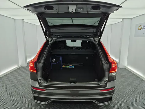 Volvo Xc60 2.0 T8 Ultimate Dark