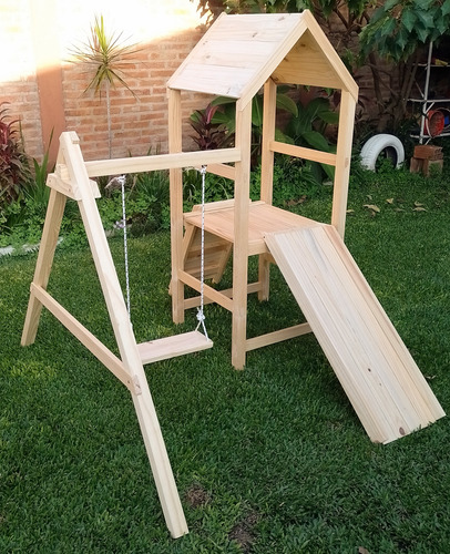 Mangrullo Begve En Madera Una Hamaca Madera