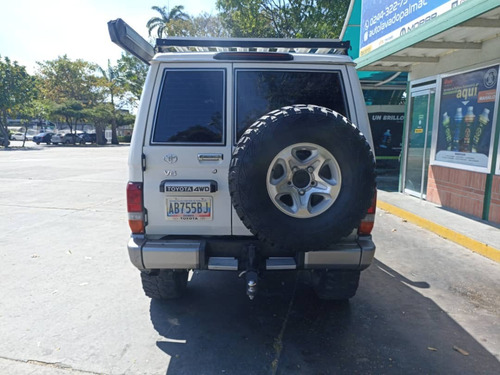 Imagen 6 de 15 de Toyota Machito