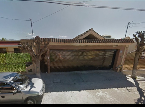 Sk17 Hermosa Casa En Venta, En Excelente Estado Ideal Para Iniciar Tu Patrimonio En Cruz Del Aire Saltillo Coahuila,pago Accesible En 2 Exhibiciones, Solo Recursos Propios. No Infonavit