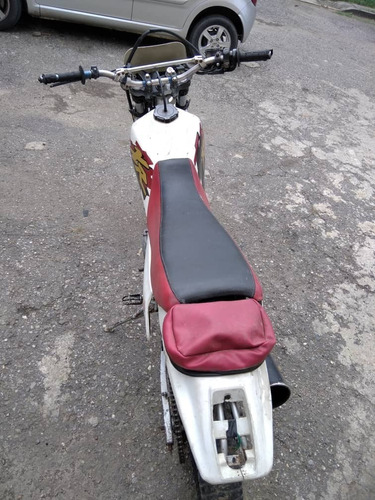 Imagen 3 de 6 de Moto Honda Modelo Xr