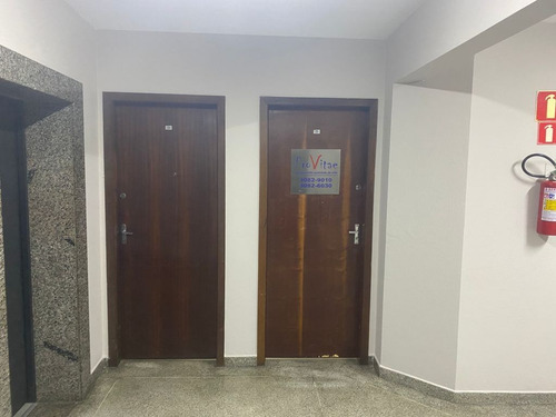 Imagem 10 de 11 de Sala À Venda, 45 M² Por R$ 135.000,00 - Centro - Curitiba/pr - Sa0113