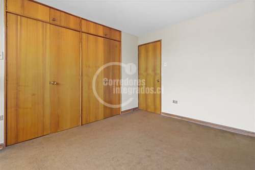 Departamento En Venta De 4 Dorm. En Providencia