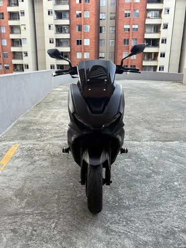Moto Auteco Victory Black 2023