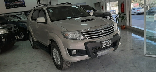 Toyota Sw4 3.0 Srv Cuero I 171cv 4x4 5at 2013