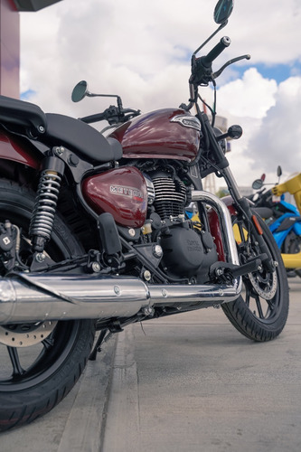 Imagen 10 de 19 de Royal Enfield Meteor 350 - 100% Financiada - Permutas