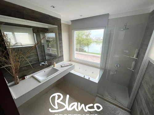 Casa En Venta En El Cantón, Escobar, G.b.a. Zona Norte