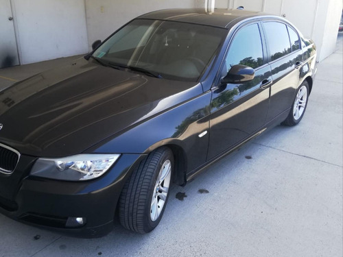 Bmw 318i 318ia 2011