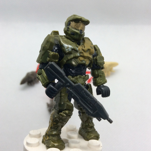 Halo Mega Construx Master Chief Firefigt Y Esporas Original (Usado)