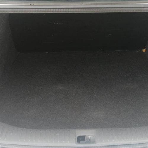 Imagen 12 de 14 de Nissan Tiida Comfort Mt 2012