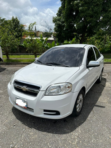 Chevrolet Aveo Lt 2013