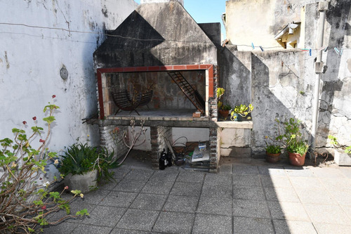 Casa En Esquina En Rosario - Colonia