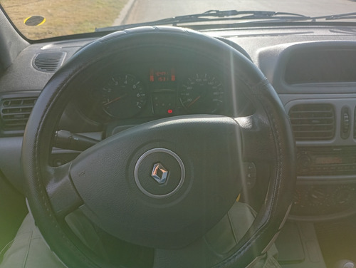 Renault Clio 1.2 Campus Pack Ii 75cv
