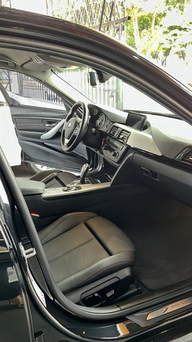 Imagem 11 de 13 de Bmw Serie 3 2.0 Active Flex Aut. 4p 184 Hp