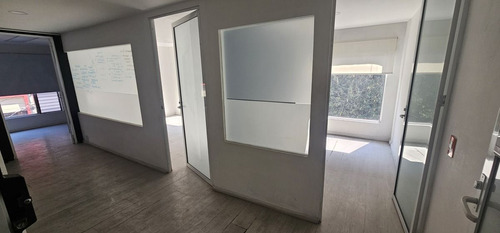 Oficina O Consultorio 80m2 Acondicionada Con Privados