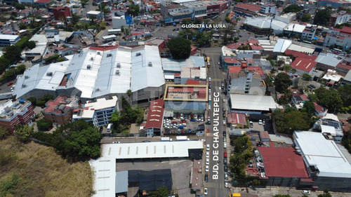 Local Comercial De 45.27m2 En Bajada De Chapultepec