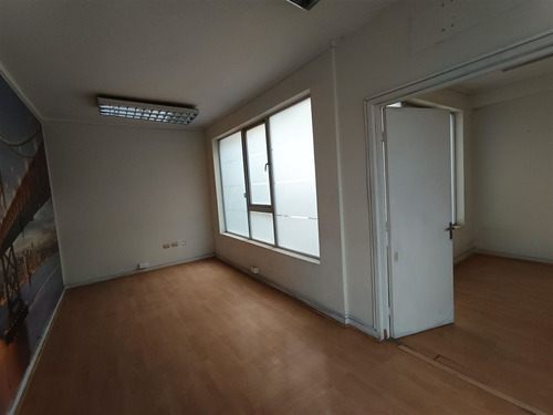 Edificio Completo En Venta En Sector La Moneda