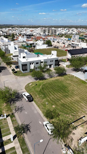 Venta De Terreno En Docta Primera Etapa. Esquina Apto 3 Unid