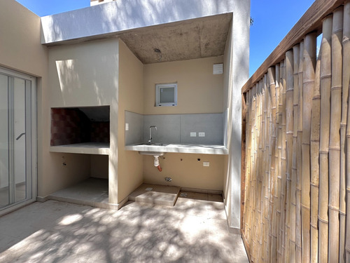 Venta Casa 2 Dormitorios Balneario Sauce Grande