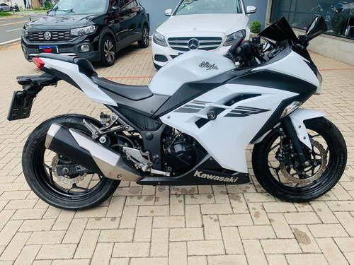 Kawasaki Ninja 300