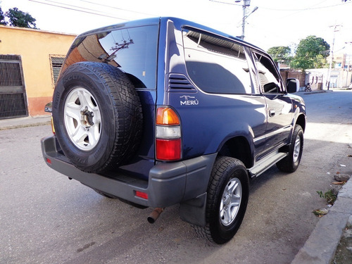 Imagen 4 de 18 de Toyota Meru 2008 4x4 Sincrónico