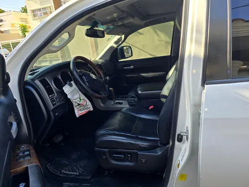 Toyota Tundra Platinum 2012, Color Blanco