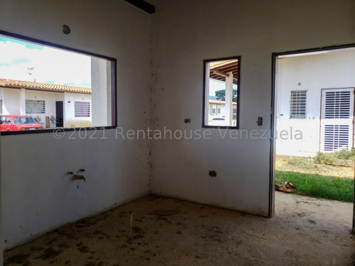 Imagen 25 de 30 de Casas En Venta Cabudare La Montañita, Arnaldo J. López Tlf. 04245257450 Codigo 22-1646 Lara, Venezuela