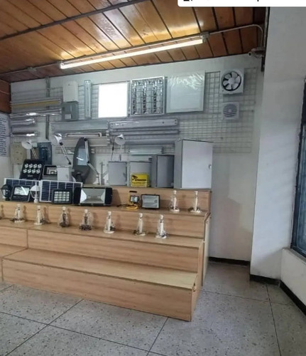 Imagen 3 de 5 de Se Vende Local Comercial Planta Baja Con Mezzanina