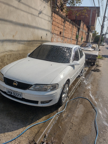Imagem 2 de 3 de Chevrolet Vectra