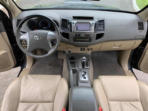 Toyota Hilux Sw4