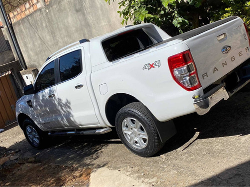 Imagem 2 de 12 de Ford Ranger 2015 3.2 Xlt Cab. Dupla 4x4 Aut. 4p