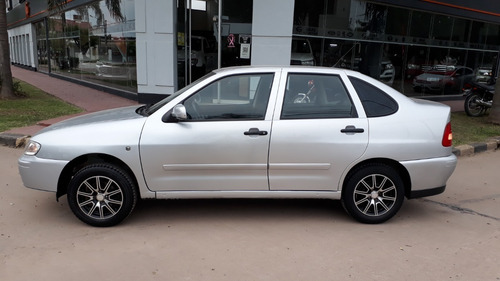 Vw Polo Classic 1.9 Sd Comfortline 2005 Financiado