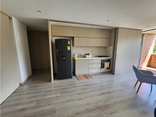 Venta De Apartaestudio En Altos Del Poblado.