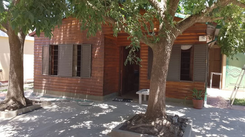 Hotel En Venta A 200 Mt Parque Termal Federacion