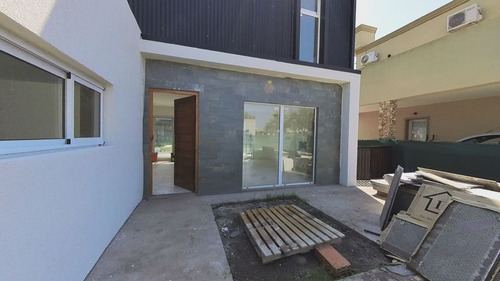 Imagen 8 de 30 de Casa Venta Barrio Cerrado Laguna Azul Pileta