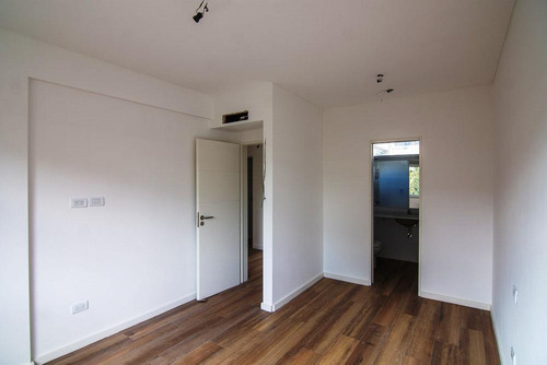 Imagen 16 de 23 de Departamento De Tres Ambientes En Venta. Haedo. Excelente Oportunidad.