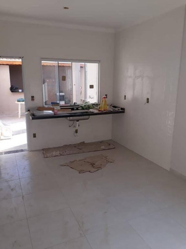 Imagem 4 de 15 de Casa Para Venda Em Taubaté, Vila Marli, 3 Dormitórios, 1 Suíte, 1 Banheiro, 2 Vagas - So0011_1-1186788