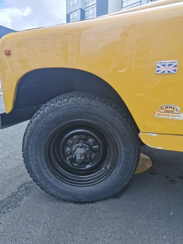 Land Rover Santana Modelo 1977